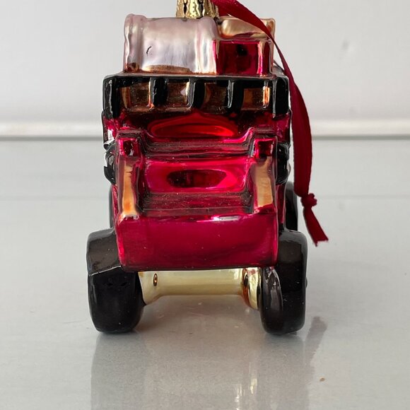 Wells Fargo & Company Blown Glass Stagecoach Christmas Ornament - Picture 3 of 7